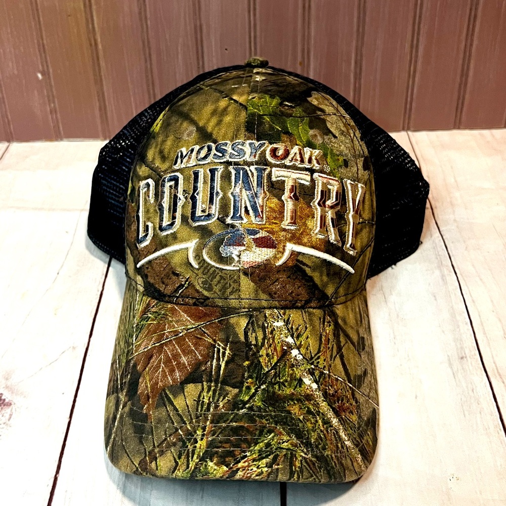 Mossy oak camouflage ball cap